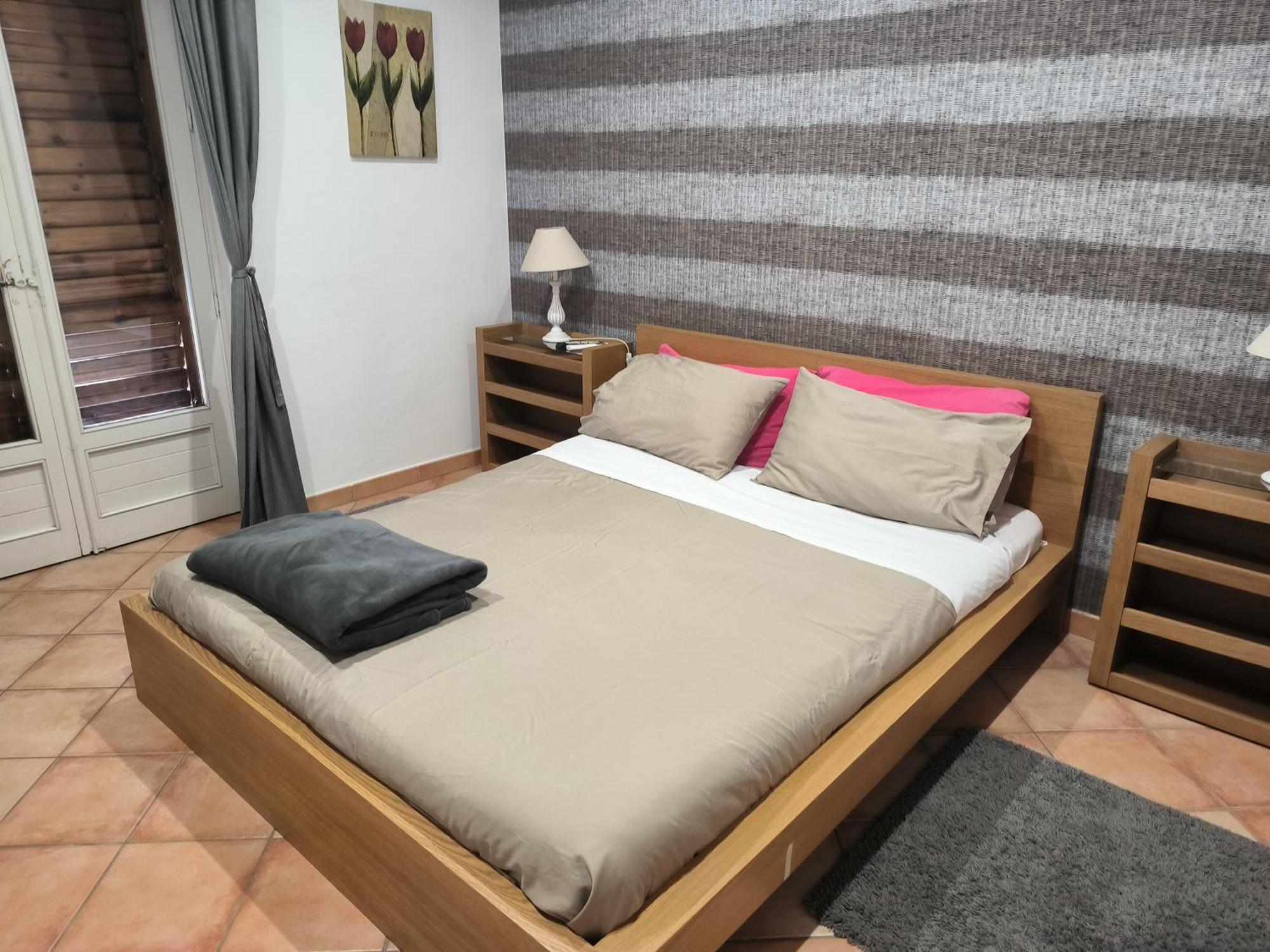 Holidays Home Sereleo Santa Venerina Phòng bức ảnh