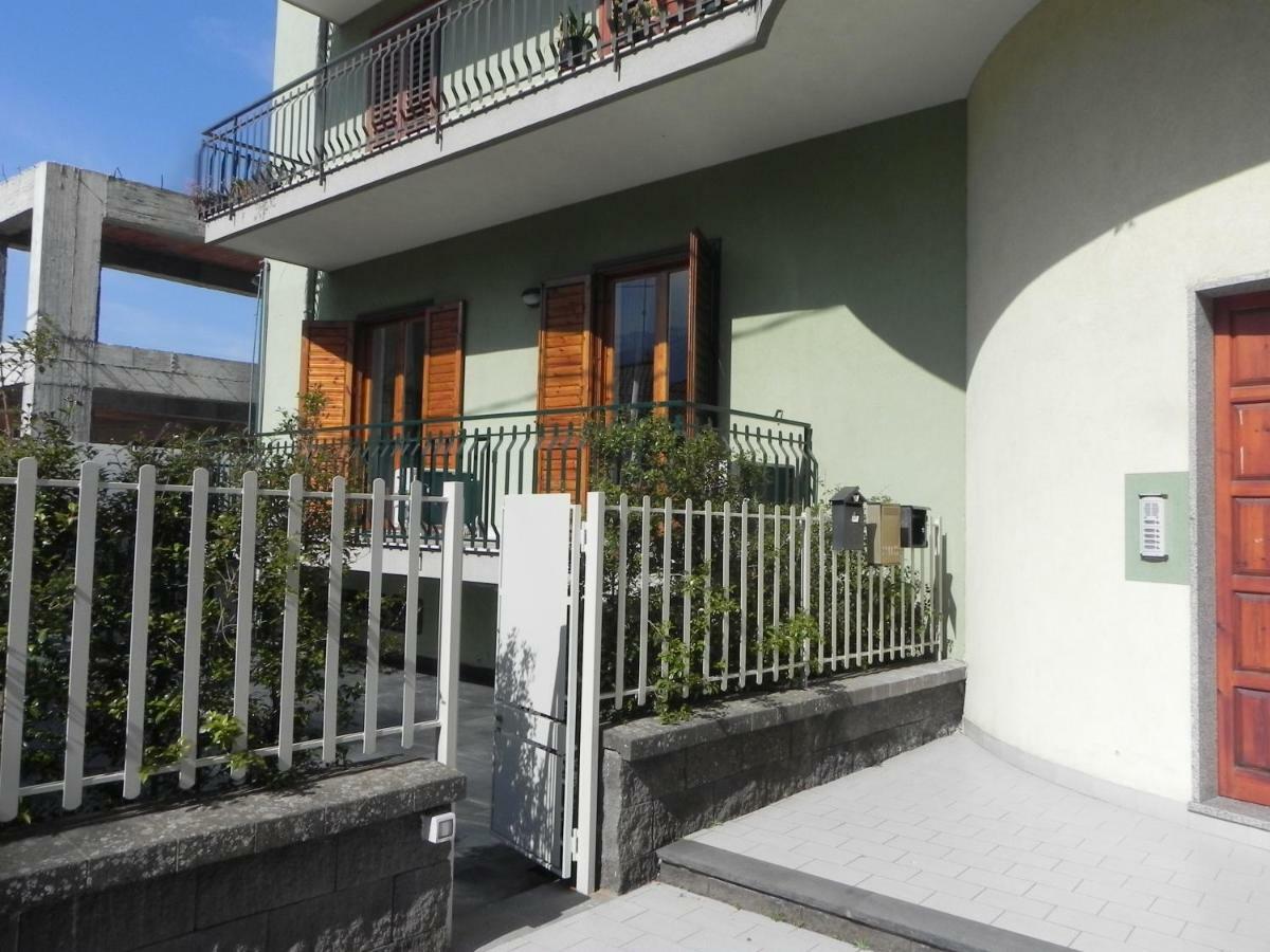 Holidays Home Sereleo Santa Venerina Ngoại thất bức ảnh